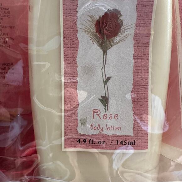 Vintage Bath & Body Works Escapes Cosmetic Bag Set Set Rose Cream Spray Gel - Picture 6 of 16